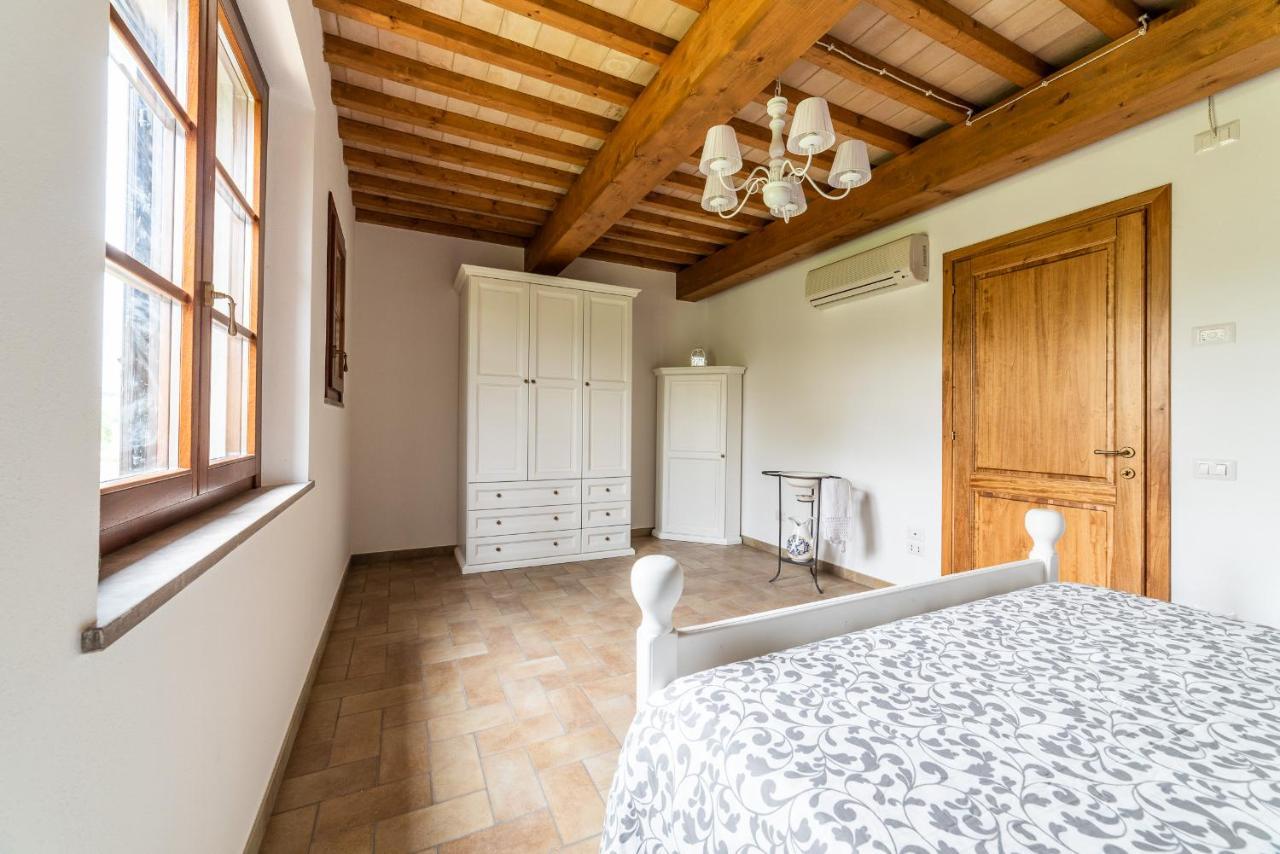 Il Mandorlo Nella Campagna Di Certaldo Apartment Aia Murata Ngoại thất bức ảnh