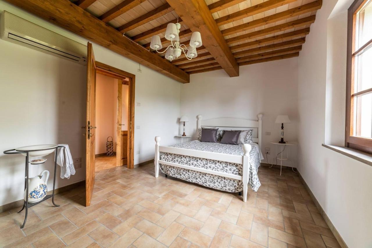 Il Mandorlo Nella Campagna Di Certaldo Apartment Aia Murata Ngoại thất bức ảnh